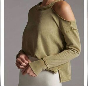Anthropologie Pilcro womens crewneck ripped shoulder Cropped Terry Medium Raw